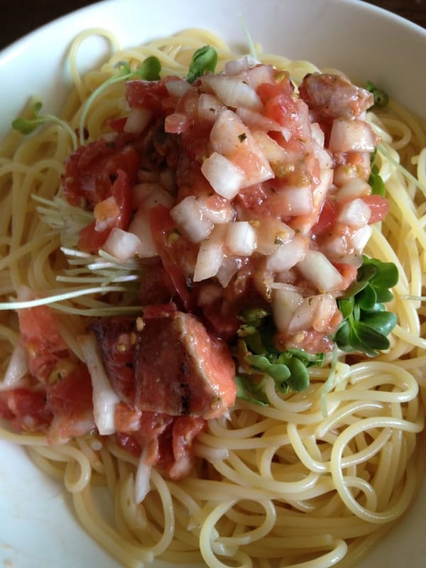 燻製サーモンの冷製パスタ