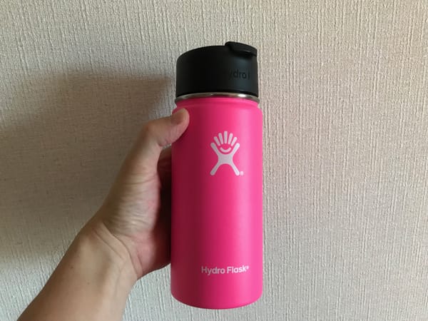 ピンクの水筒を買った！