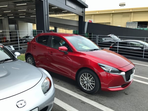 試乗に行ってきた　mazda2 mazda3 スイフトスポーツ zc33